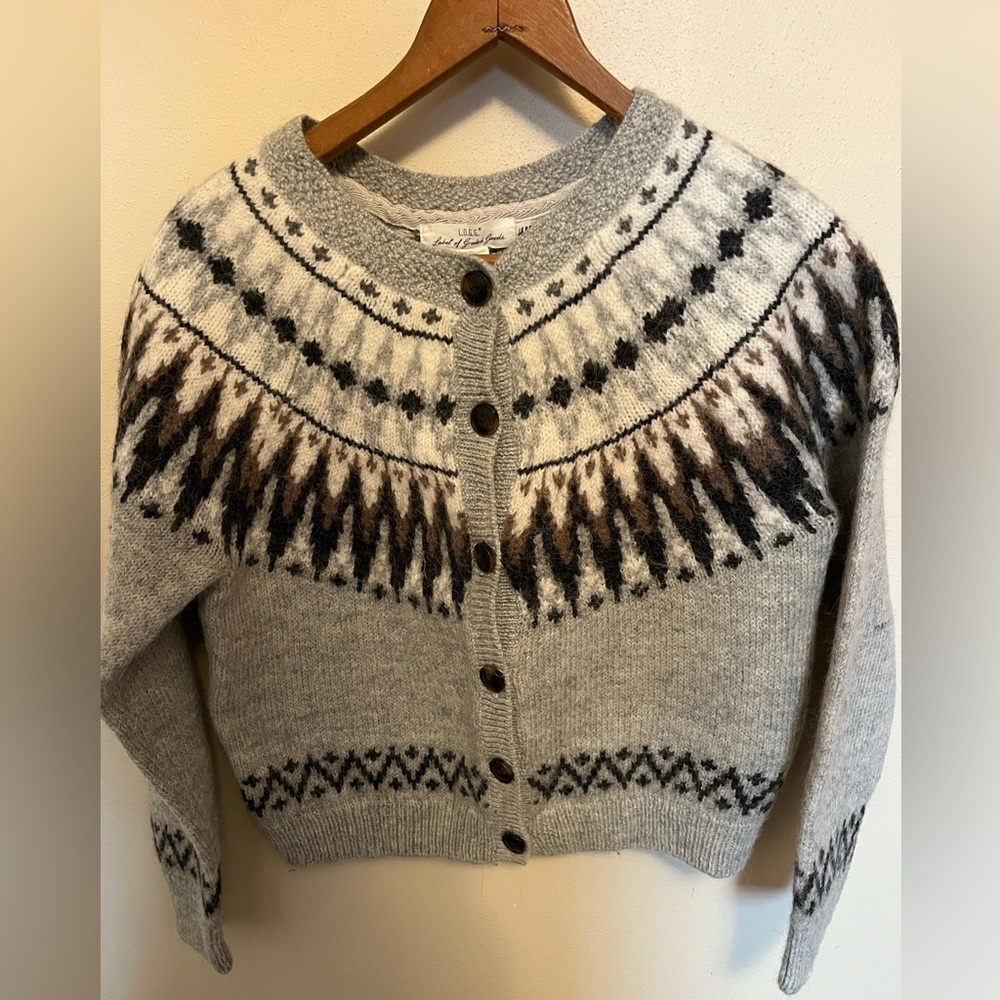 H & M Cozy Gray Fair Isle Wool Blend Patterned Sweater - S